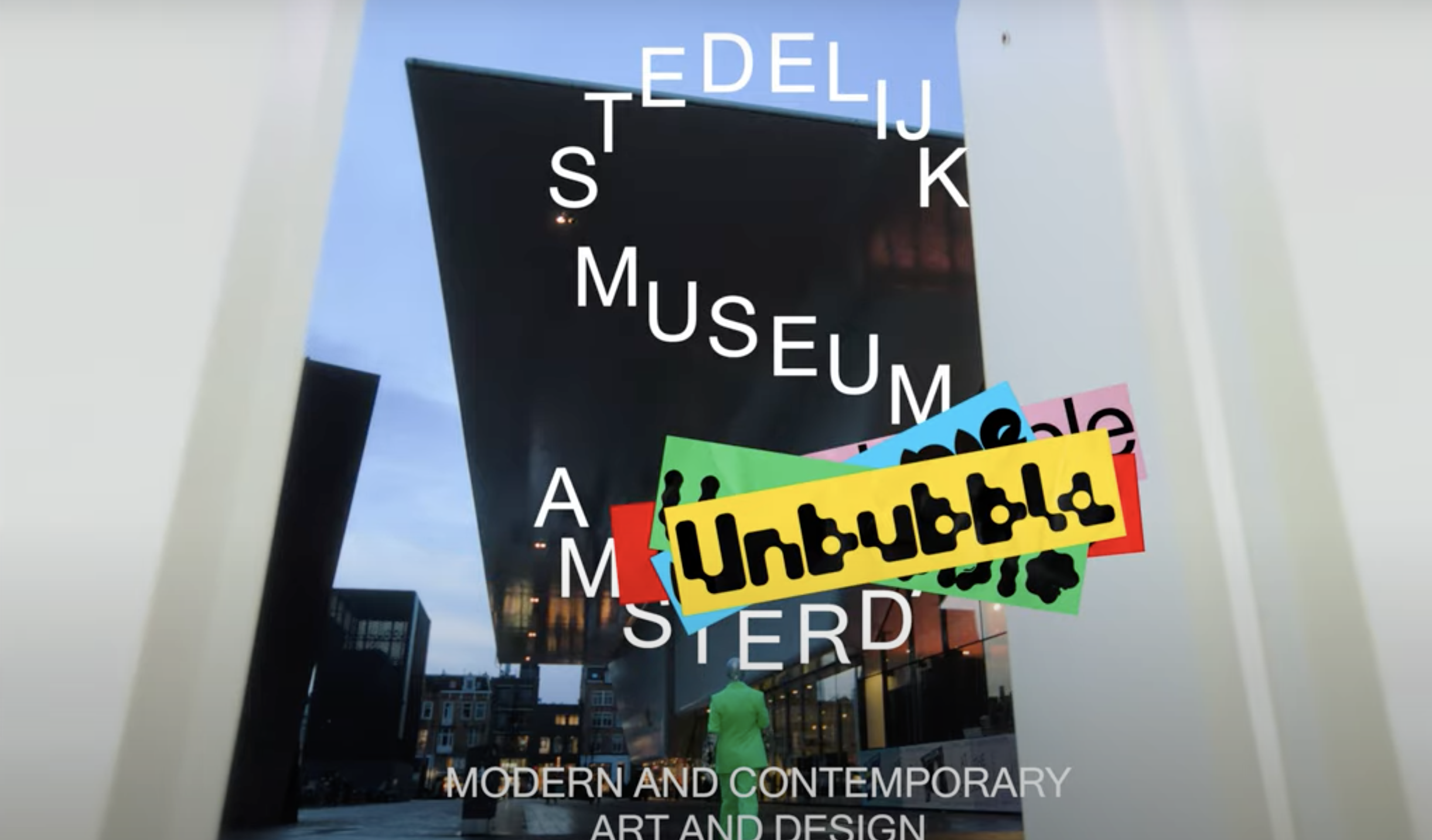 Stedelijk Museum ontsnapt eigen bubbel met allereerste merkcampagne en pay-off