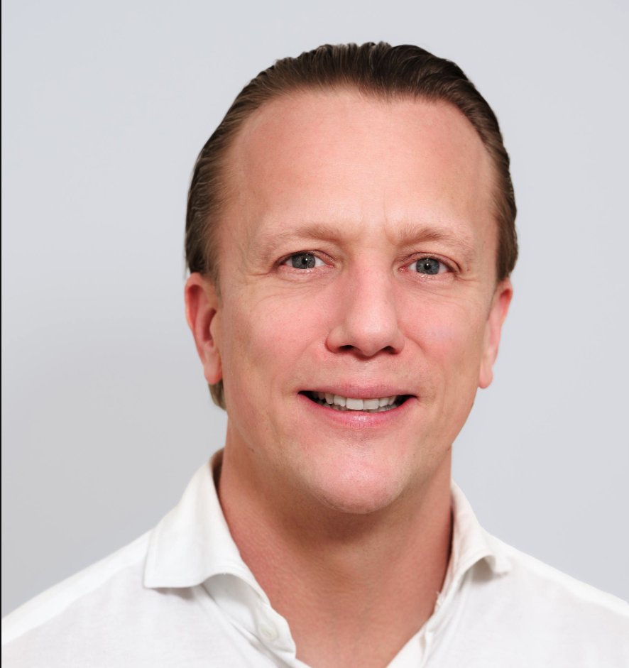 Maarten van Oeveren Haed of Affliate Sales en Distribution Partnerships Warner Bros. Discovery