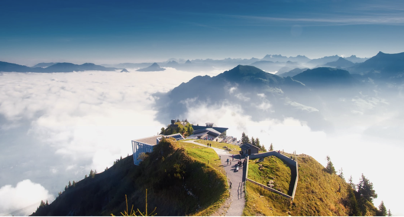 Waar moet je aan denken als je op vakantie gaat naar Zwitserland?