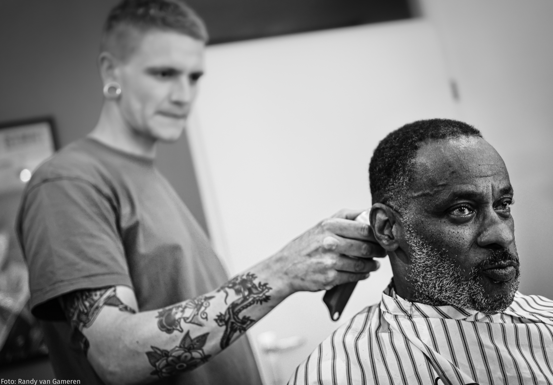 New York Barbershop Rotterdam doneert volledige daginkomsten aan De Straatkapper