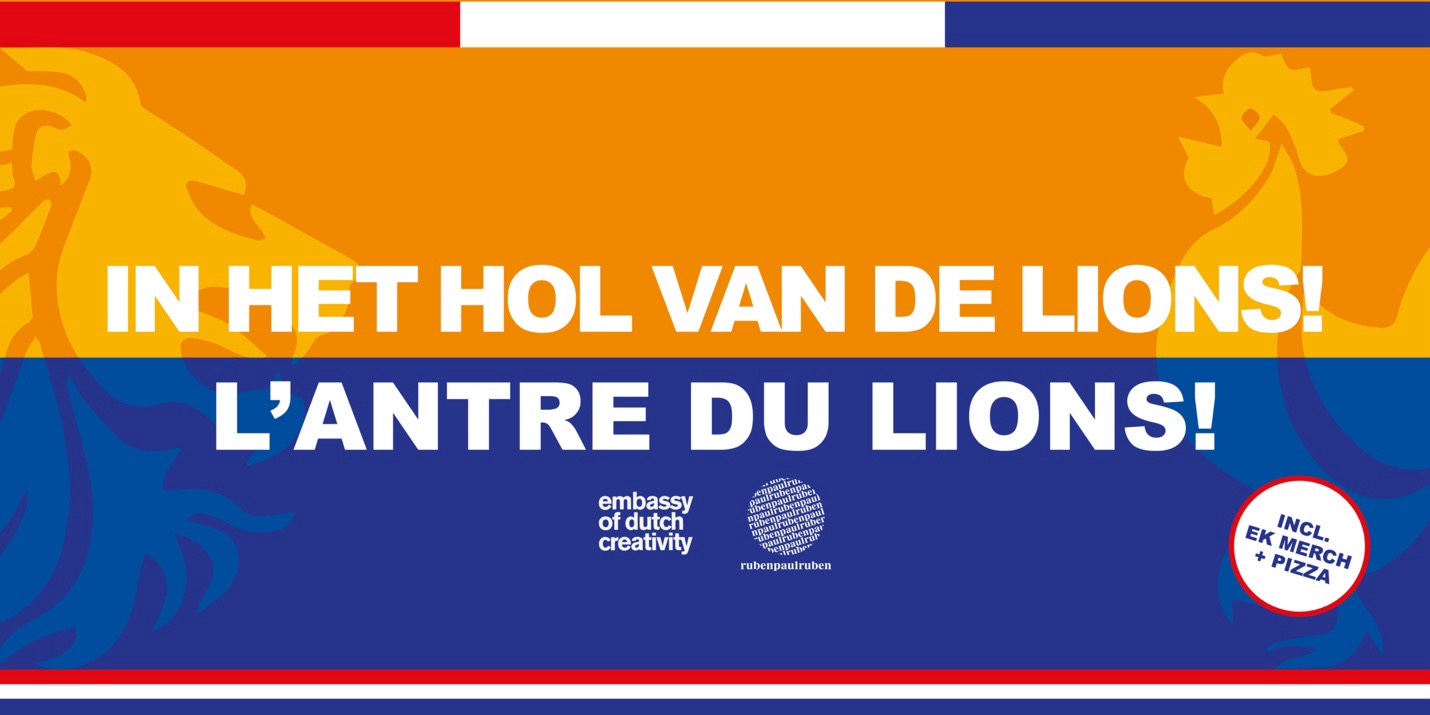 Nederland-Frankrijk te zien op groot scherm in de Embassy of Dutch Creativity