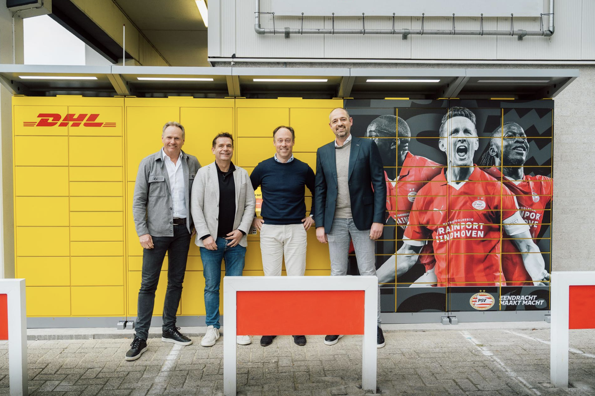 DHL installeert pakketautomaat bij Philips Stadion in Eindhoven