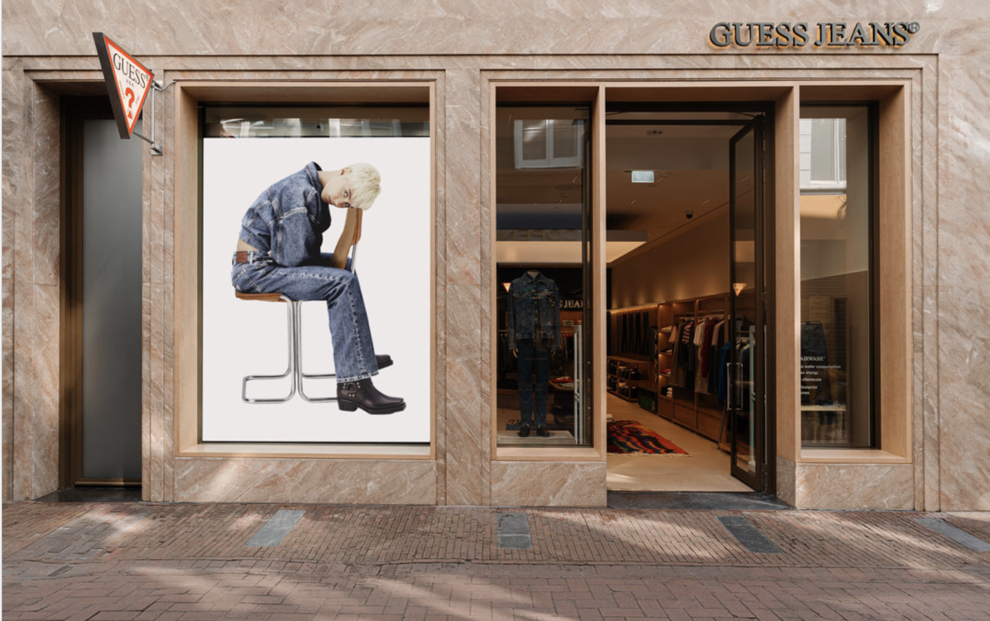  GUESS JEANS opent allereerste winkel wereldwijd in Amsterdam