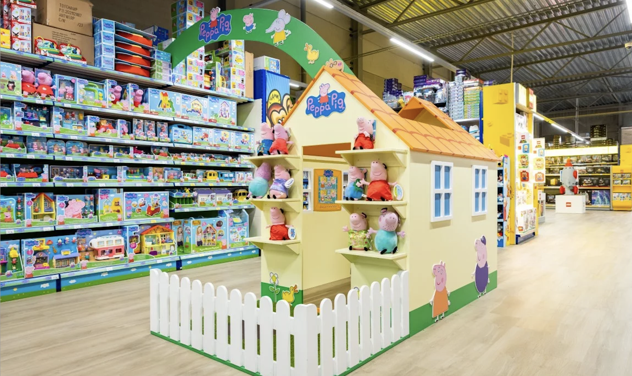 Belgisch ToyChamp neemt Intertoys over