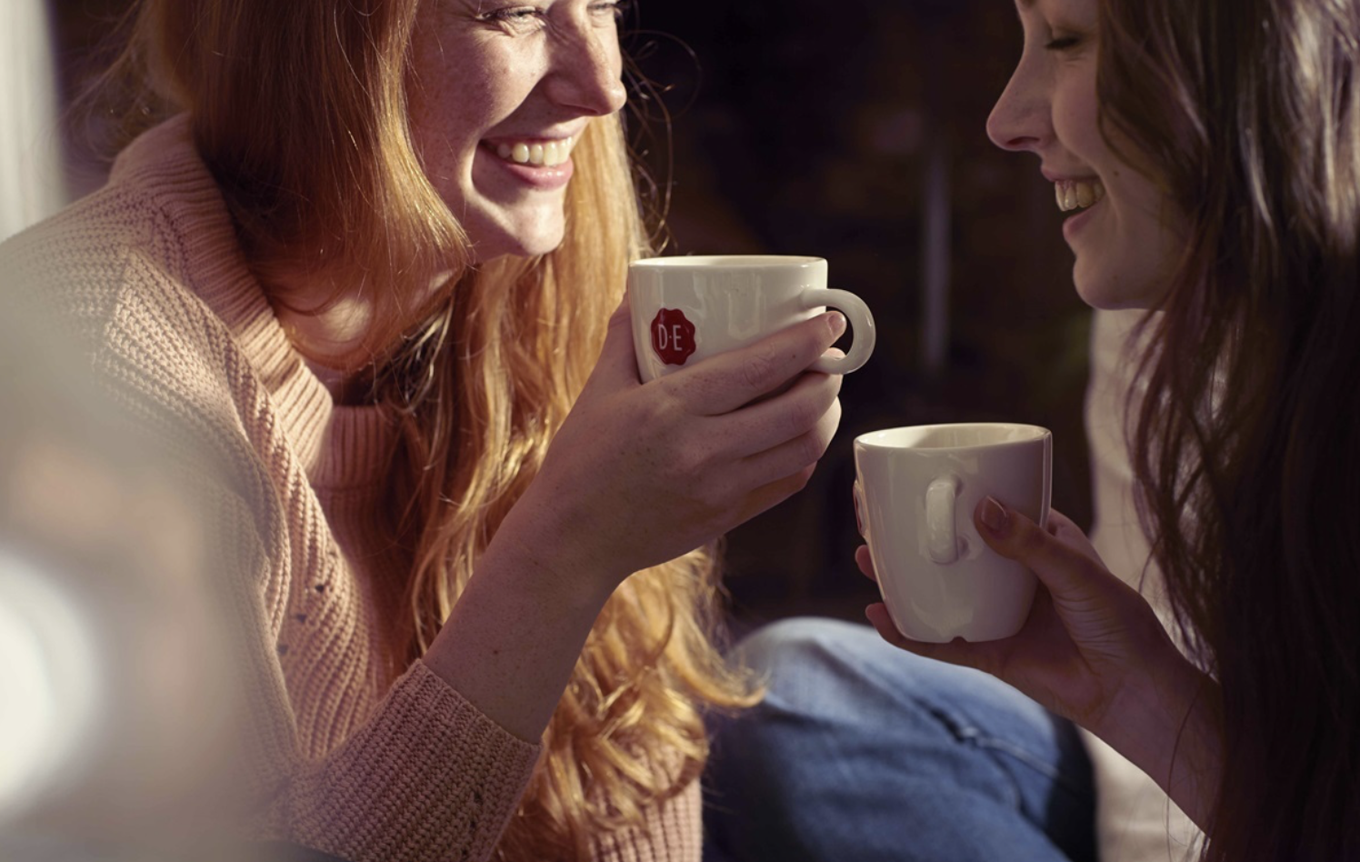 Agency Truus maakt Douwe Egberts koffie hot bij een nieuwe generatie