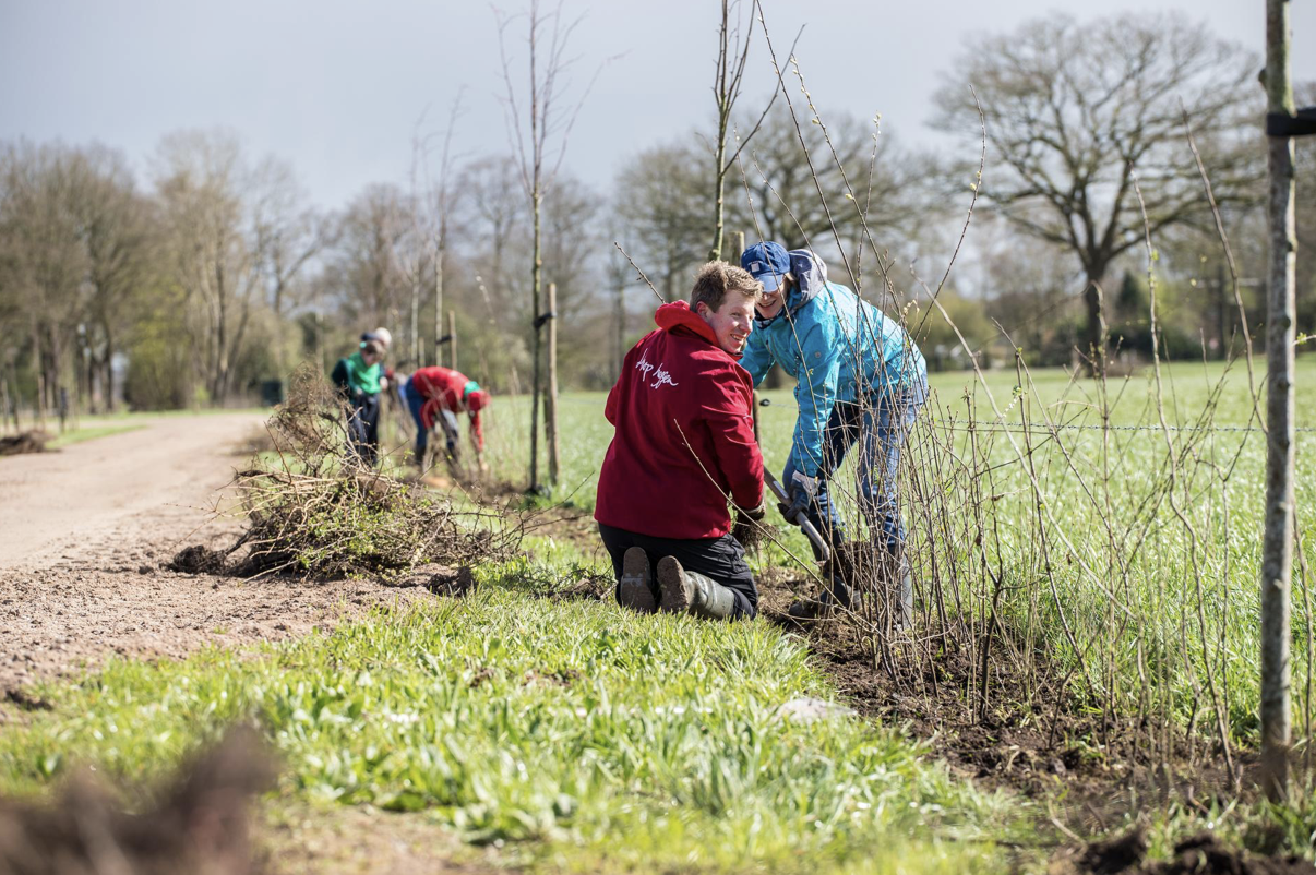 Natuurhuisje doneert één miljoen euro aan biodiversiteit