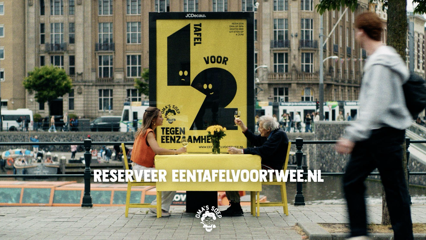 Oma’s Soep en 100 restaurants bieden een gratis etentje aan voor ouderen