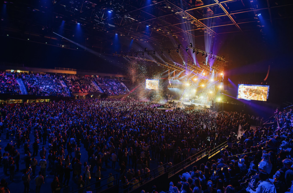 Muziek en maatschappelijke actie hand in hand tijdens Impact Night 2025