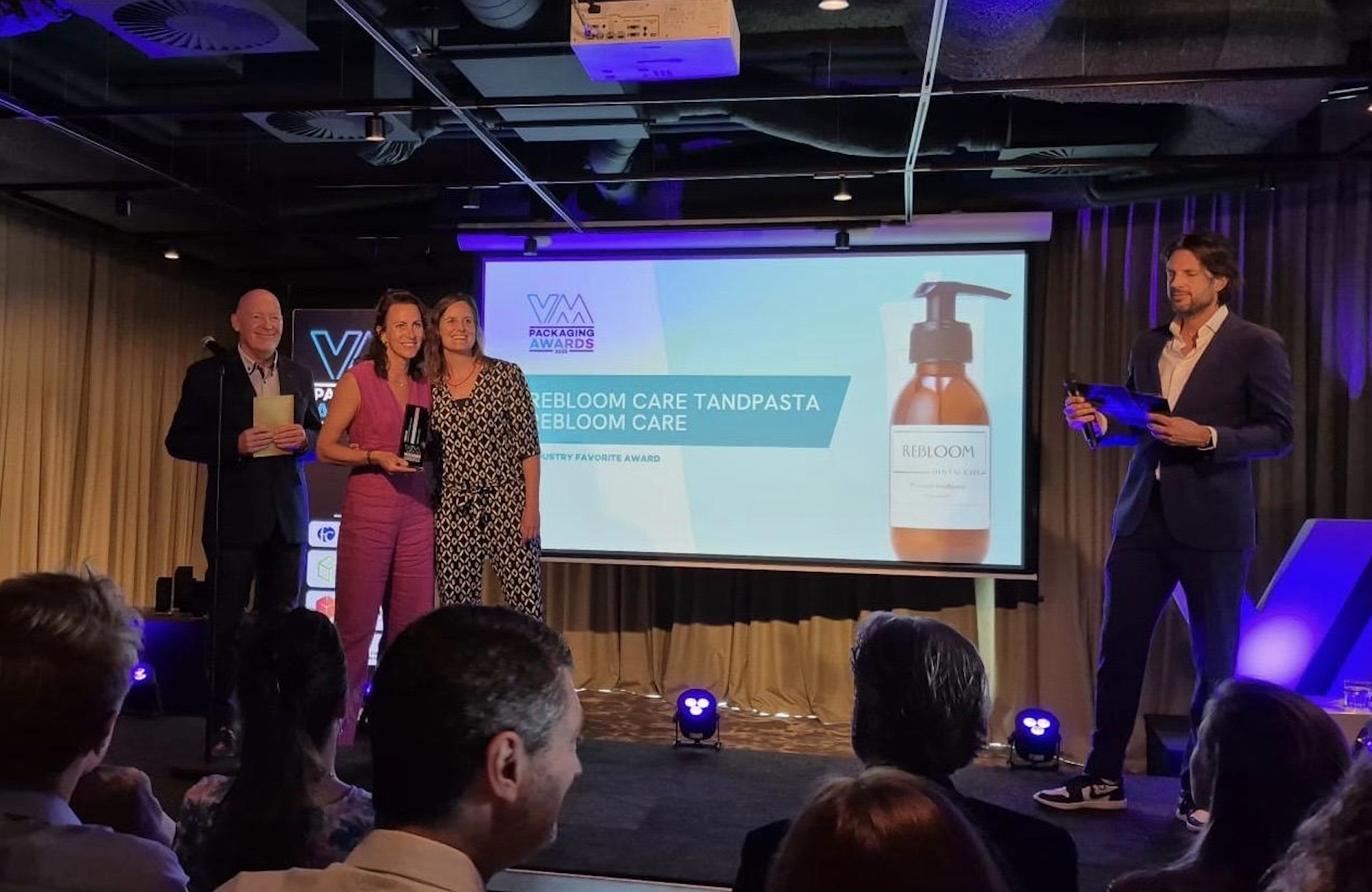 Rebloom Care wint VM Packaging Award met innovatief navulconcept voor tandpasta