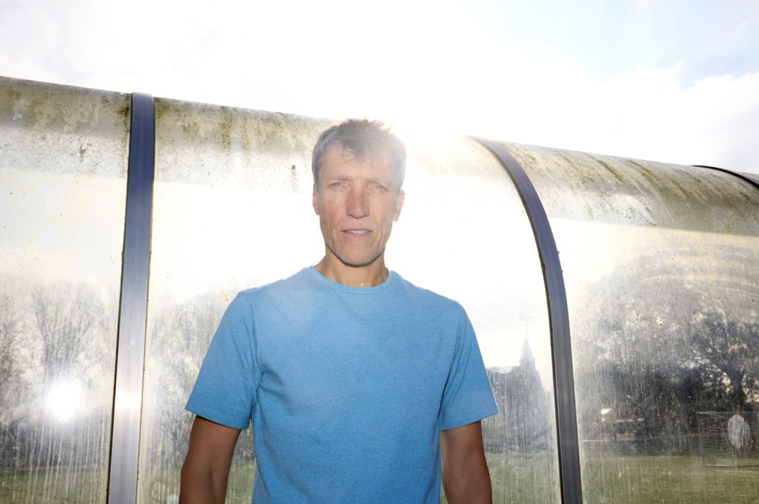 Nils Adriaans start adviesbureau Tussen de Linies