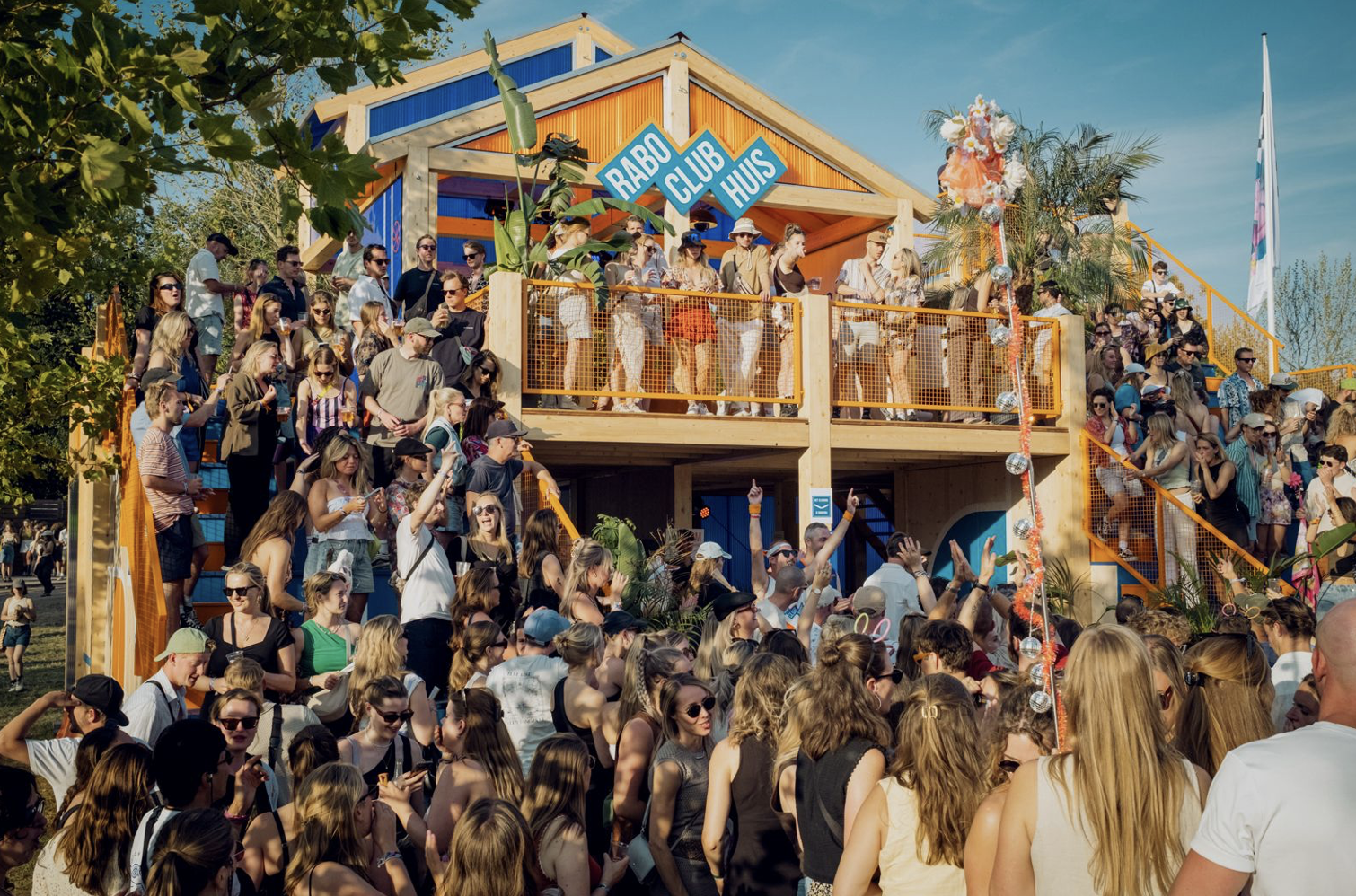 Rabo Clubhuis stal de show op Down The Rabbit Hole en Pinkpop