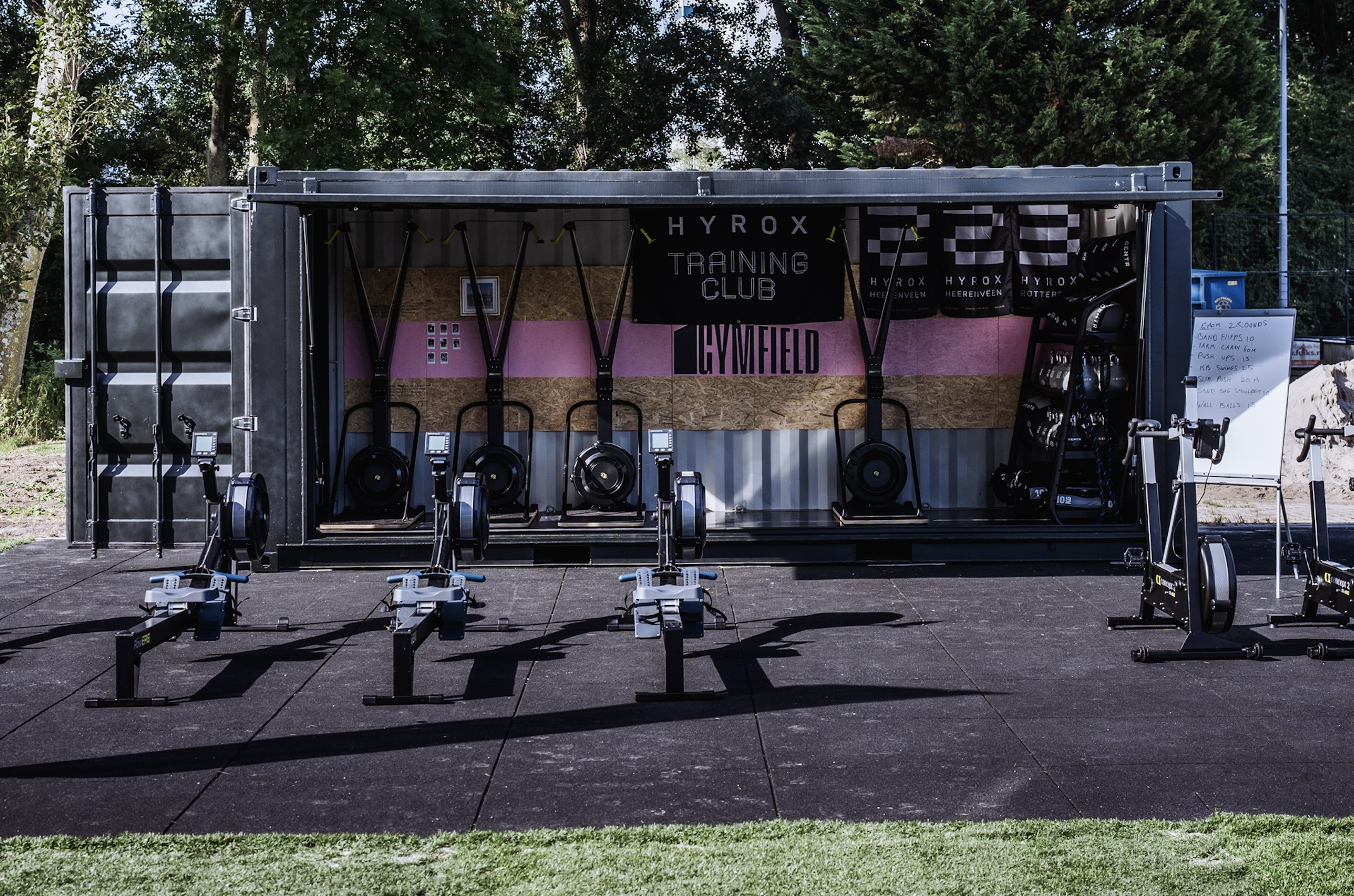Finally verzorgt branding HYROX-sportschool GYMFIELD