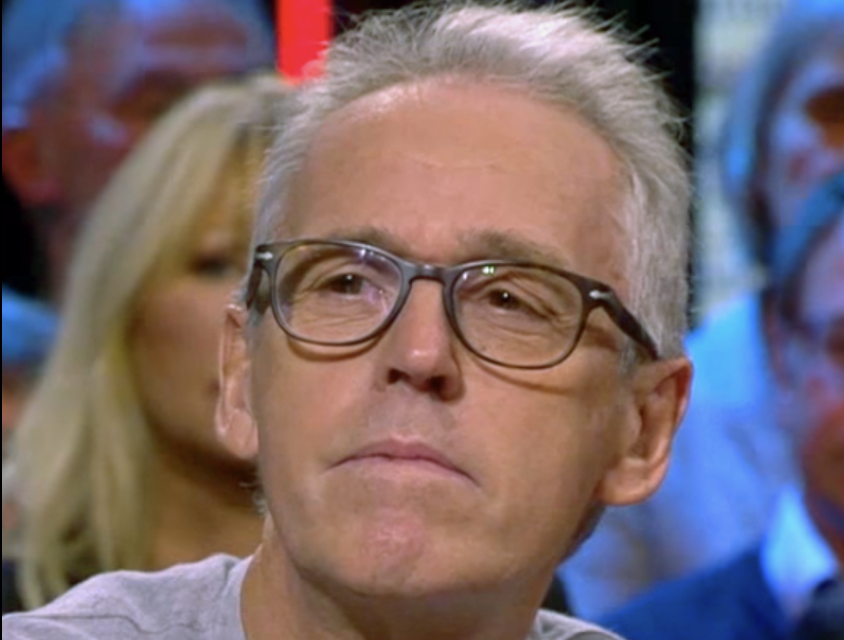 Mediatycoon Derk Sauer overleden