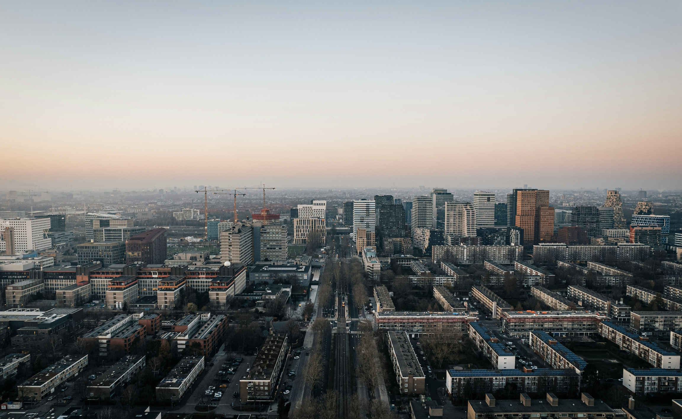 Techsector werkt aan AI-hub in Amsterdam om innovatie te versnellen
