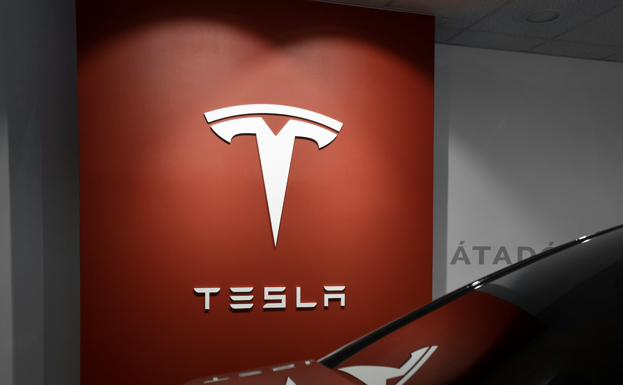 Na nieuwmarkt nu ook vraag naar tweedehands Tesla’s gekelderd