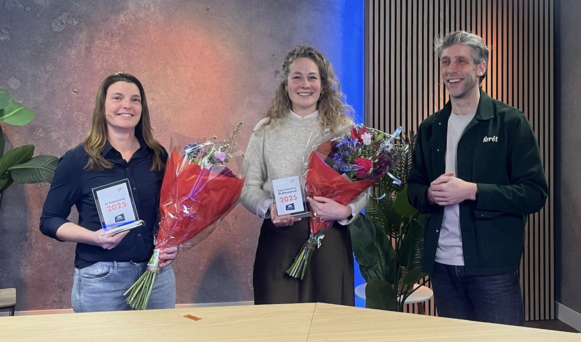 Xenia Kuiper en Laura van de Wijdeven winnen AI & Digital Marketing Awards