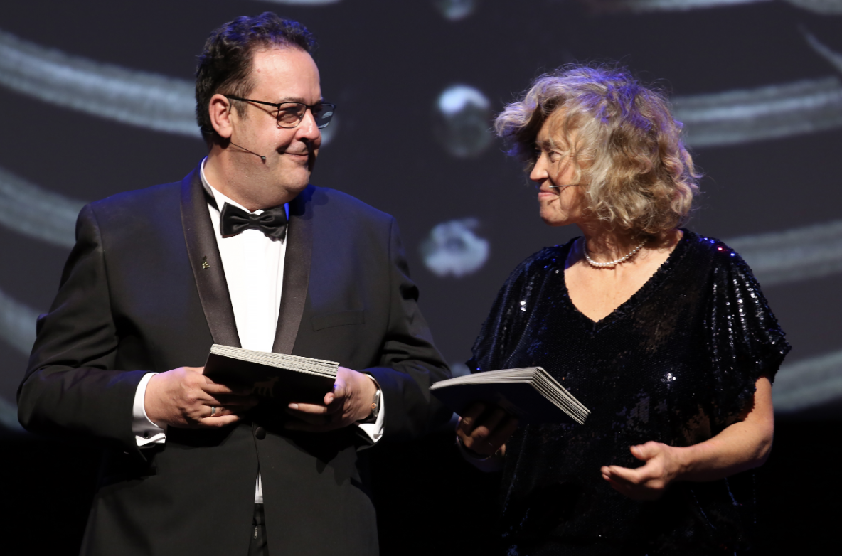 Directie NFF gaat eenkoppig verder