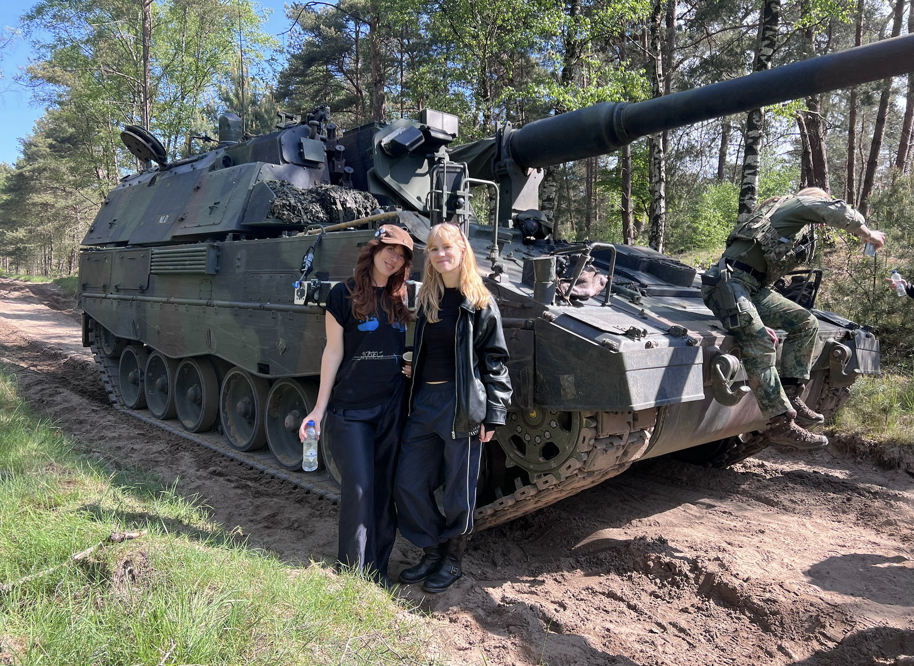 Fast Forward 2026 met Esther van Vliet en Steffi Boom (Dentsu Creative)