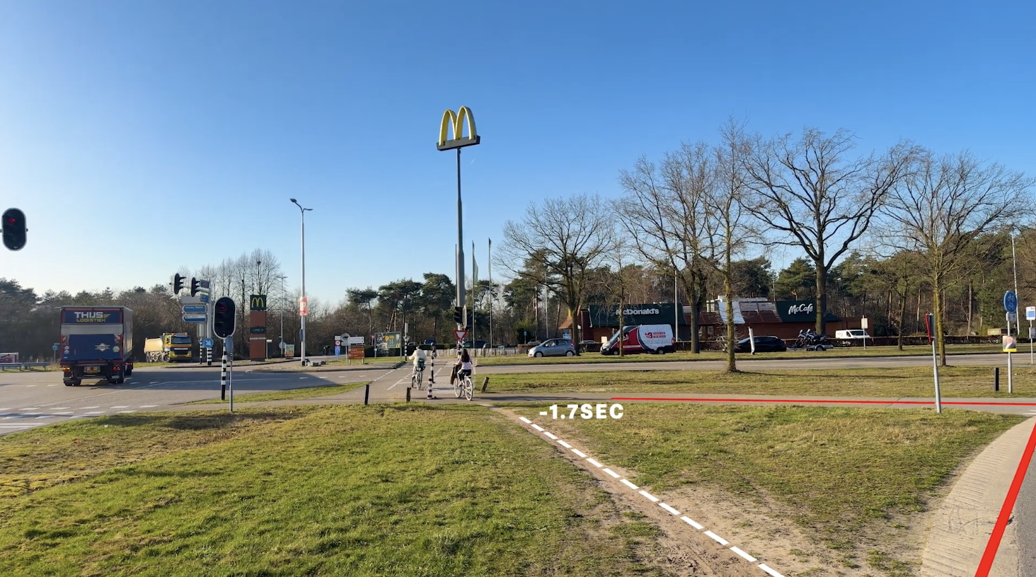 TBWA\Neboko en OMD onthullen olifantenpaadjes naar McDonald's