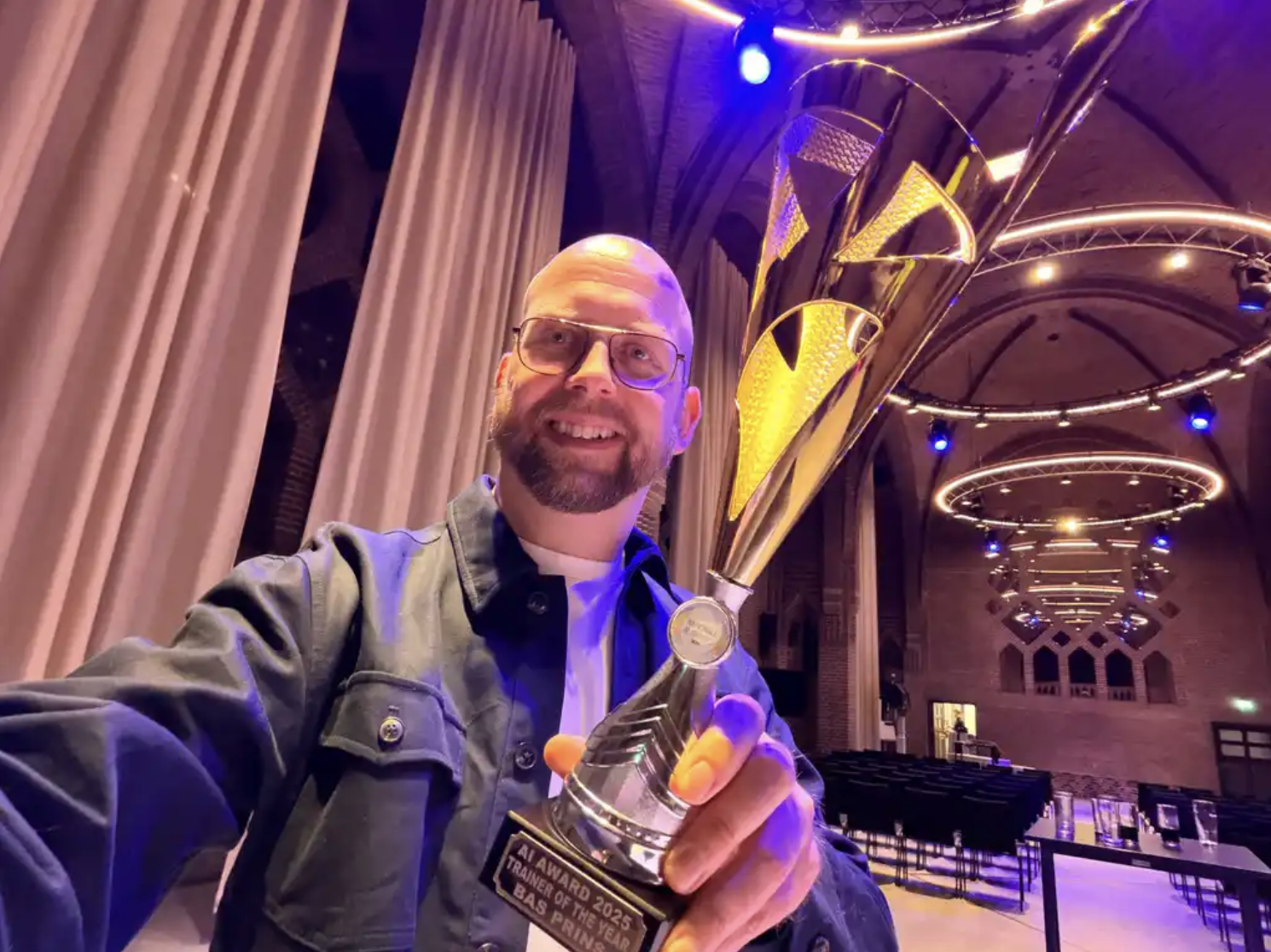 Bas Prins (FortyTwoAI) valt in prijzen tijdens Nationale AI Awards