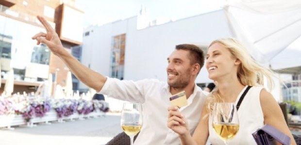 6 op de 10 Nederlanders warmt zich op voor vakantie door taal te leren