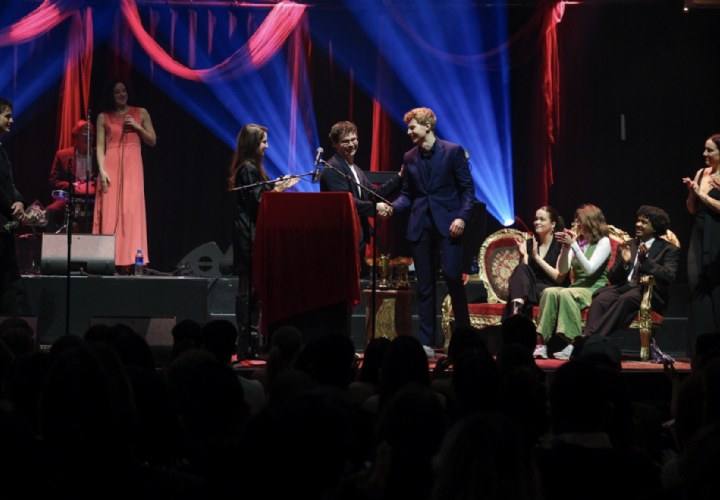 AWOL en YoungDogs slaan handen ineen voor Rising Star Award