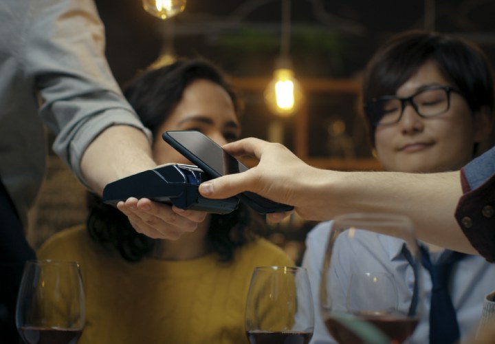 Betalen zonder pas: zo denken Nederlanders over de toekomst