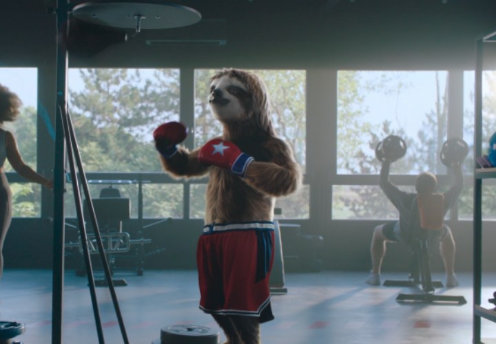 Stimorol kiest boksende luiaard als gezicht van nieuw platform ‘Chew Bold’