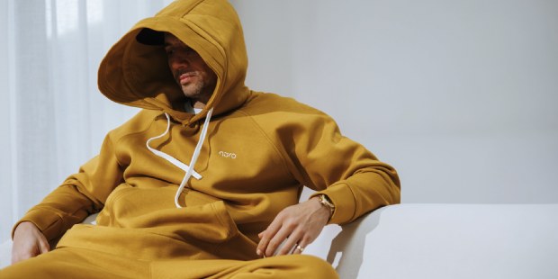 Nuro Wear lanceert hoodies en broeken tegen overprikkeling